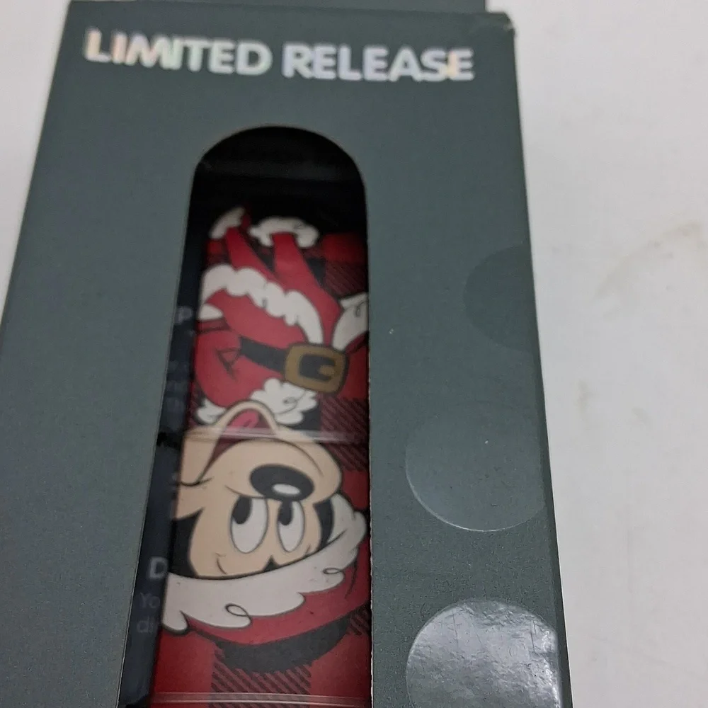 NWT Disney MagicBand, Limited Release Christmas Mickey Mouse